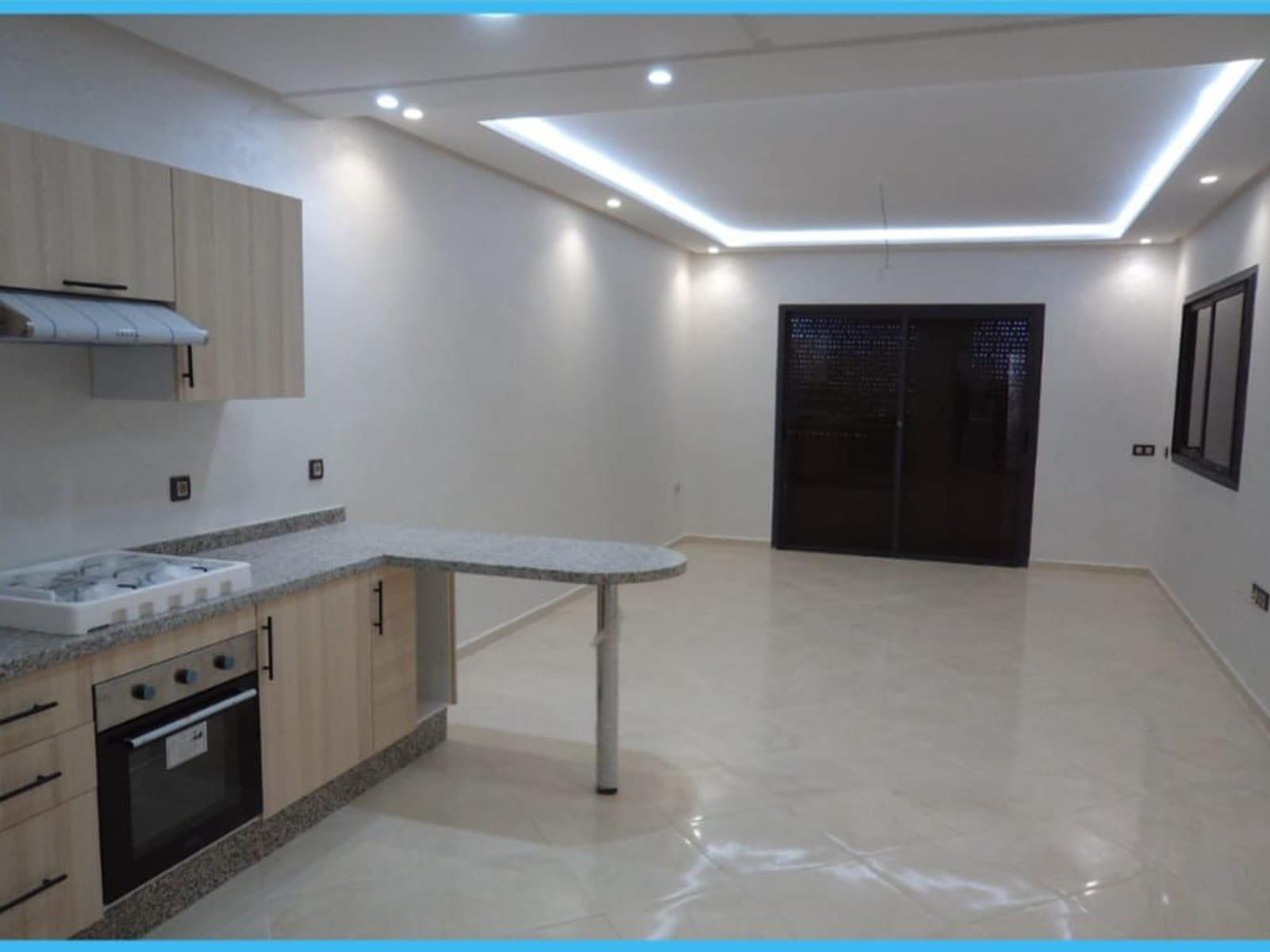 The showroom apartment, as built